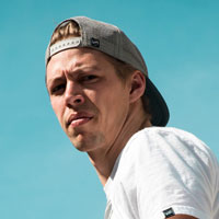 攻击网站服务器